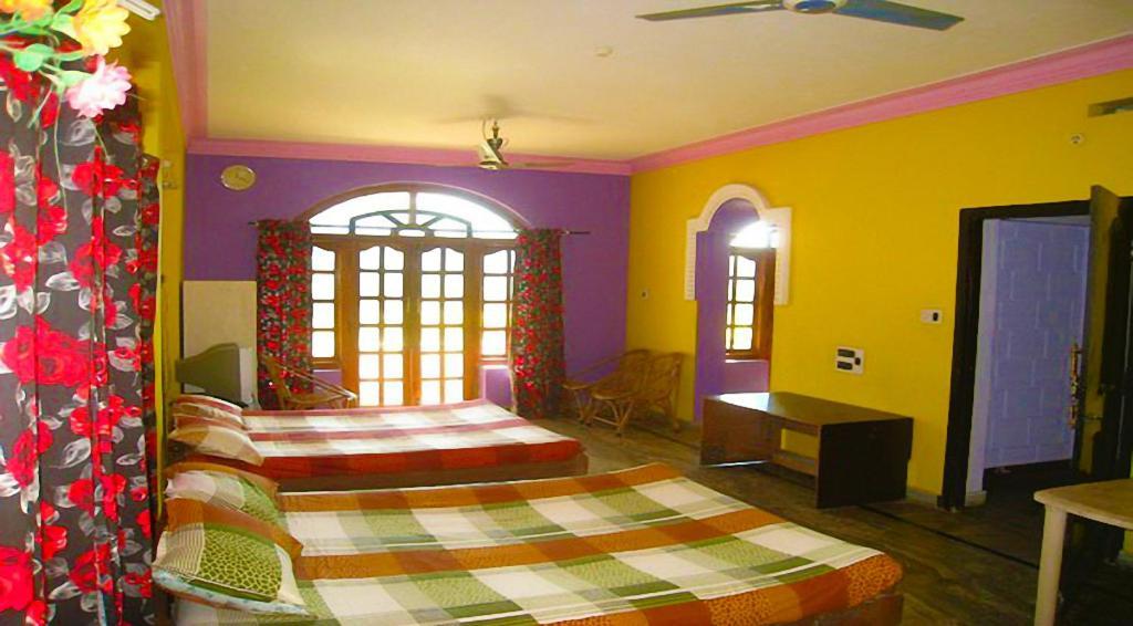 Hotel Sri Devi Comforts Chikmagalur Exterior photo